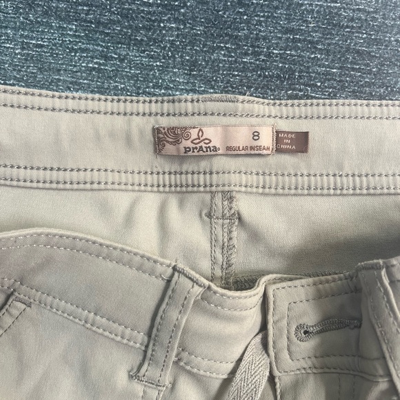 Prana Women Convertible Outdoors Khaki Hiking Pants size 8, 9” rise gorpcore - Picture 8 of 11